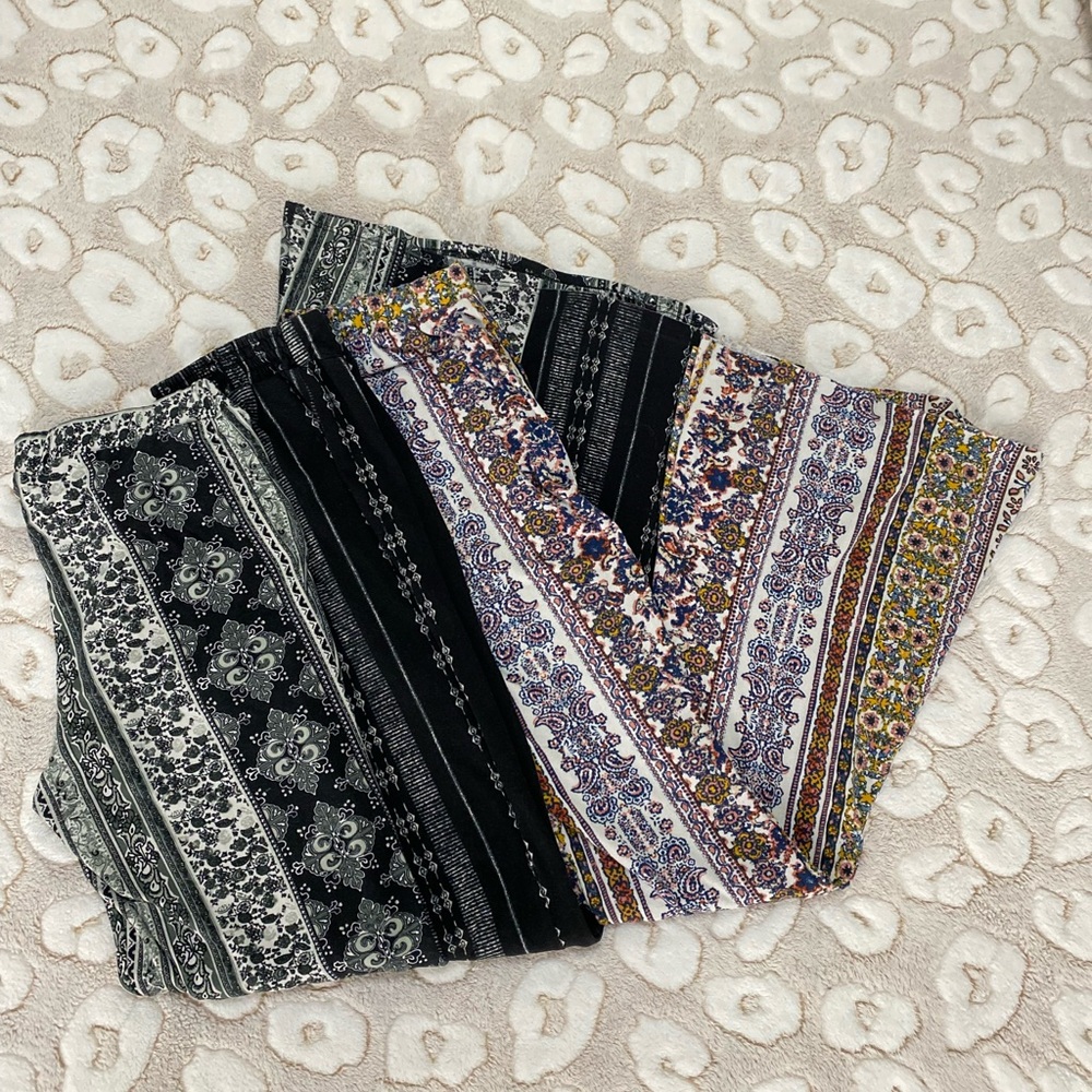 3 pair of About A Girl Flared Pilazzo Pants size Small